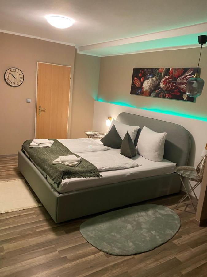 Hotel Gonzlay Traben-Trarbach Bagian luar foto